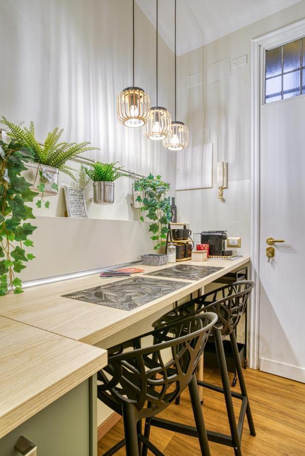 Navigli Top Floor Apartment 15 Mins From Duomo Milaan Buitenkant foto